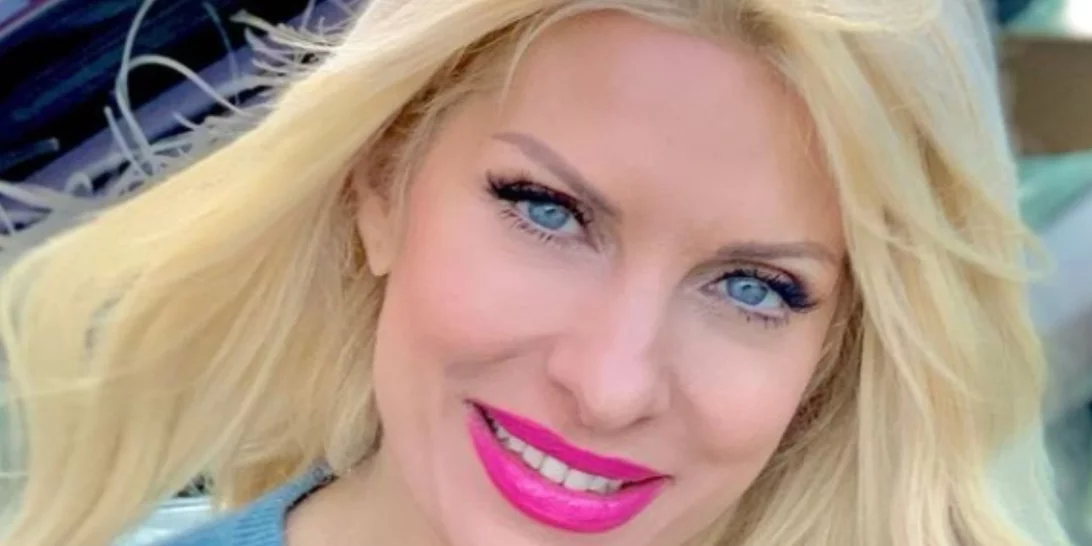 Ελένη Μενεγάκη | Οι δημόσιες ευχές σε πρώην συνεργάτιδά της και το "ευχαριστώ"(pic)