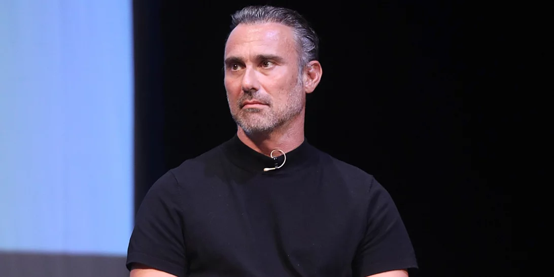 Ο Γιώργος Καπουτζίδης μιλά για τον γάμο και την υιοθεσία παιδιών από ομοφυλόφιλα ζευγάρια "Η ελληνική οικογένεια έχει πολλές μορφές"