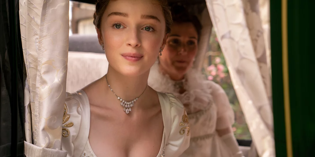 Bridgerton | To μυστικό πίσω από τα τέλεια ενυδατωμένα makeup looks της σειράς