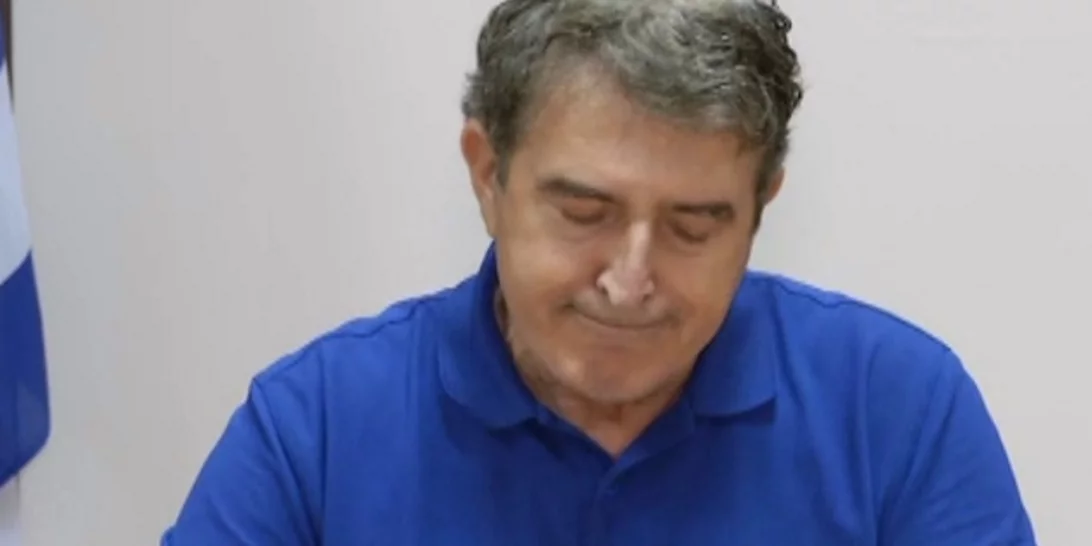 Συγκίνηση Χρυσοχοΐδη για την περιπέτεια υγείας του Χαρδαλιά: "Ο Νίκος είναι γεννημένος μαχητής" (vid)