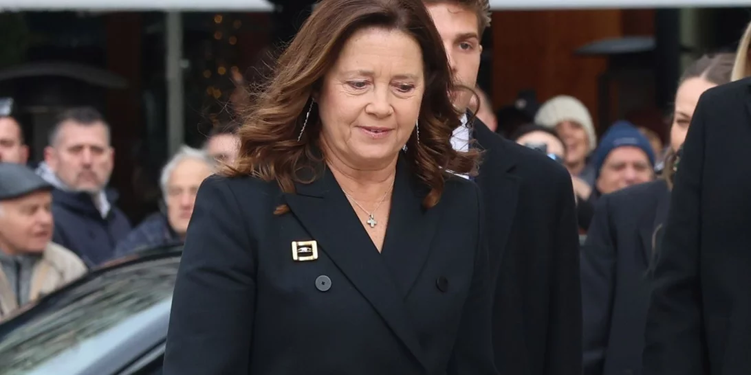 Η Αλεξία Ντε Γκρες με τη Zara μίνι τσάντα που μπορείς να αποκτήσεις τώρα σε έκπτωση