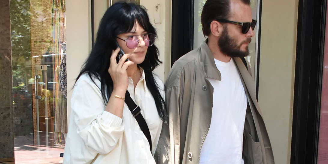 Ζενεβιέβ Μαζαρί | Μας δείχνει πώς έβαψε τα μαλλιά της η 9χρονη κόρη της