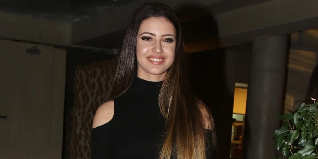 Δανάη Λιβιεράτου | Χειρουργείο για την κόρη της Εύης Αδάμ και του Λάμπη Λιβιεράτου