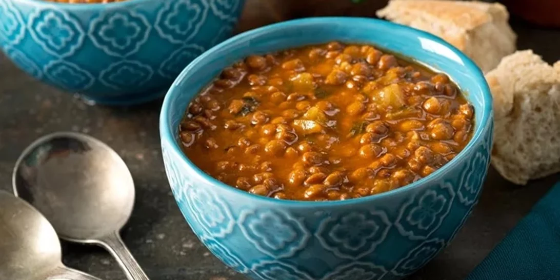 Νηστεία 2025: Πότε ξεκινάει η Σαρακοστή; - Τι επιτρέπεται και τι απαγορεύεται να τρως