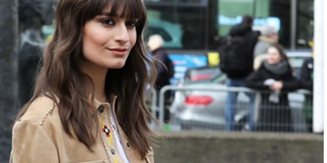 Mocha Chocolate | Η καστανή απόχρωση που επιλέγουν όλες οι fashionistas για τα μαλλιά τους τώρα