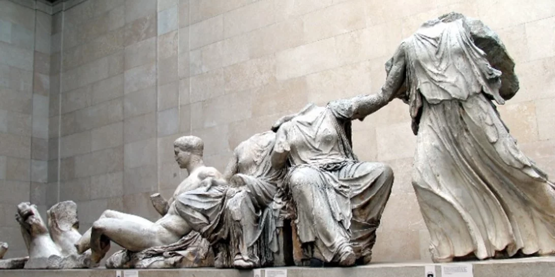 Υπέρ της επιστροφής των Γλυπτών του Παρθενώνα η βρετανική κοινή γνώμη