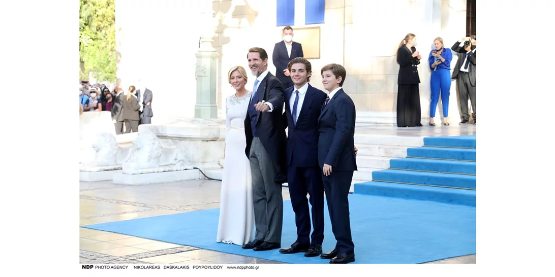 Marie Chantal - Παύλος Γλύξμπουργκ | Το χριστουγεννιάτικο ρεβεγιόν με τα πέντε παιδιά τους