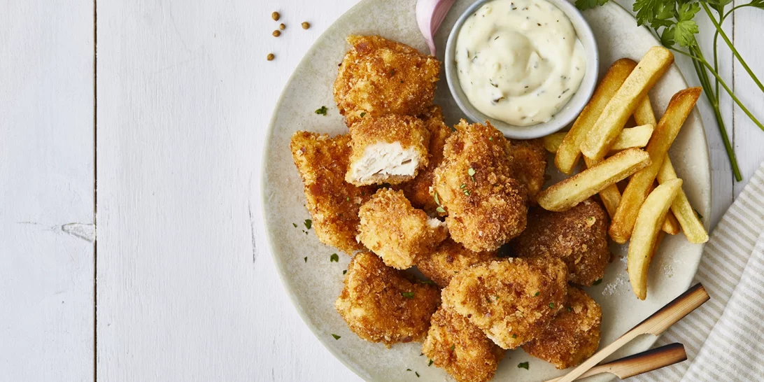 Σαν τηγανιτές | Οι πιο crispy και healthy κοτομπουκιές στον φούρνο, που έχεις δοκιμάσει