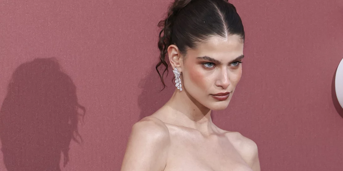 Victoria's Secret show | Το beauty look της Ανθής Φακιδάρη στην πασαρέλα ήταν, τουλάχιστον, θεϊκό