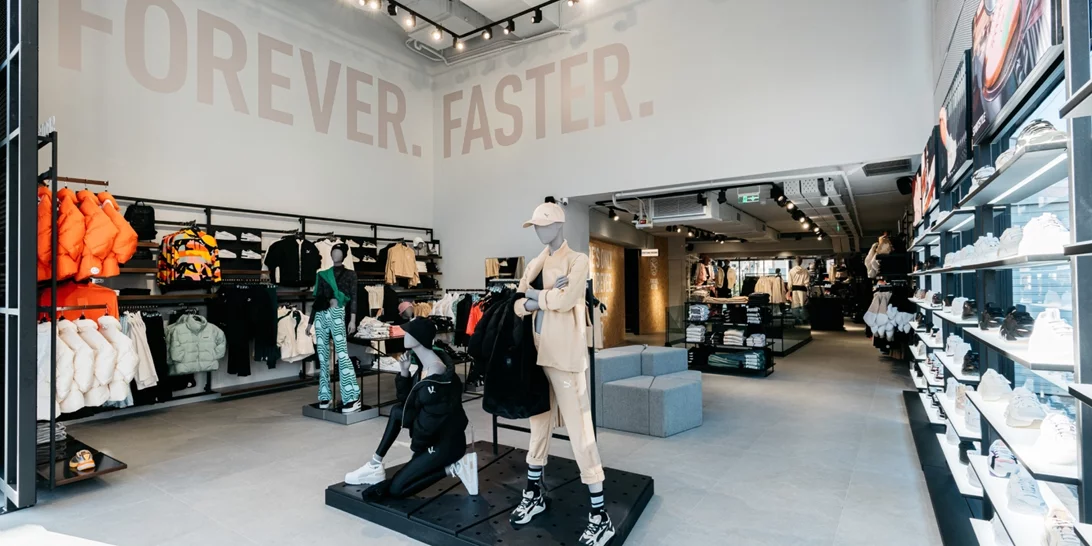 Το νέο κατάστημα της Puma στην Γλυφάδα σε περιμένει να βιώσεις την απόλυτη εμπειρία shopping