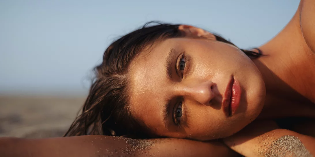 Φάκελος αντιγήρανση | Η καινοτόμος αντηλιακή σειρά που καλύπτει όλες τις ανάγκες της επιδερμίδας