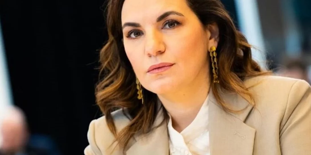 Όλγα Κεφαλογιάννη | Με ρομαντική δημιουργία στον εορτασμό των γενεθλίων του αυτοκράτορα της Ιαπωνίας