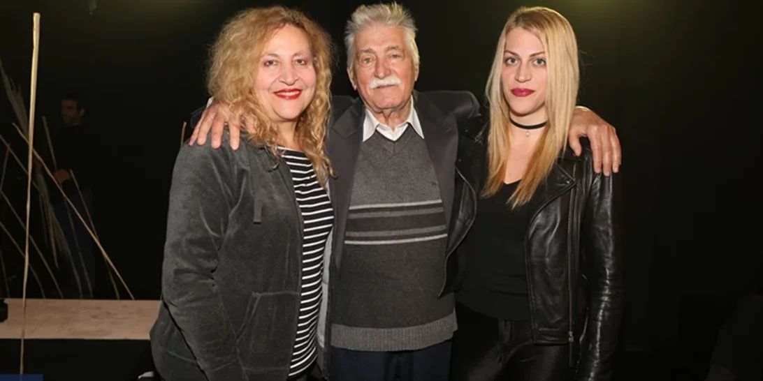 Στα μαχαίρια τα παιδιά του Ανέστη Βλάχου | Αμφισβητεί την ιδιόχειρη διαθήκη ο γιος του