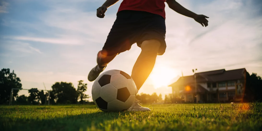 Θρίλερ στην Καλαμαριά | Νεκρός μέσα στο αυτοκίνητό του ο ποδοσφαιριστής Νίκος Τσουμάνης