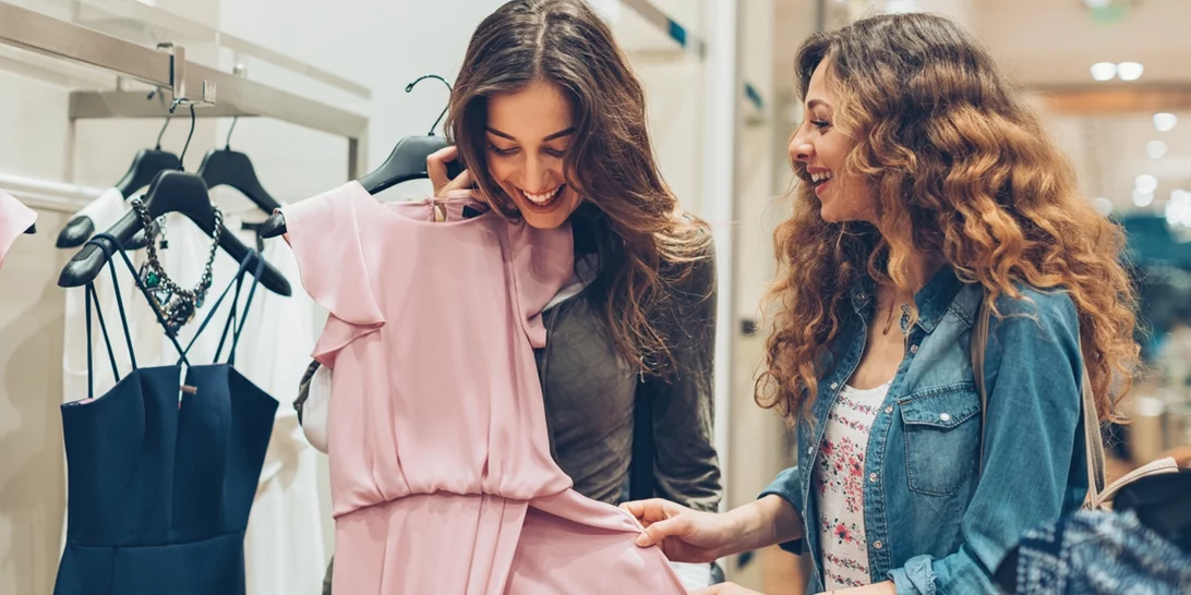 Θερινές εκπτώσεις | Ανοιχτά τα καταστήματα σήμερα Κυριακή - Πώς θα λειτουργήσουν