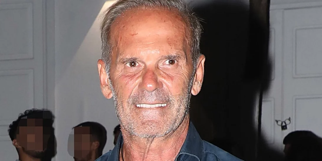 "Ξανά μαζί" | Ο Πέτρος Κωστόπουλος σε βραδινή έξοδο με τον Γιάννη Λάτσιο στην Ίο