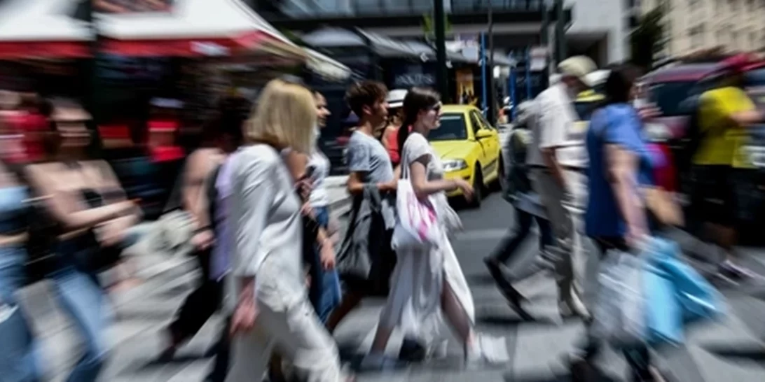 Ερχεται θερινή επιταγή ακρίβειας 200 ευρώ, όπως το Πάσχα - "Κλειδώνει" το Fuel Pass 2