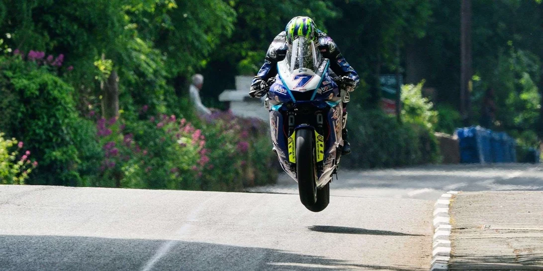 Ξεκίνησε ο πιο θανατηφόρος αγώνας ταχύτητας στον κόσμο