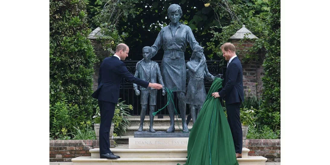 Πρίγκιπες William & Harry | Γιατί δεν εκφώνησαν ξεχωριστούς λόγους στην εκδήλωση για τη Diana