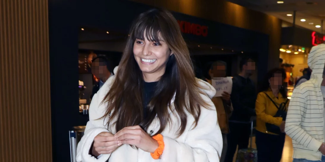 Ηλιάνα Παπαγεωργίου | Φόρεσε τις μπότες που ταιριάζουν τέλεια με midi φορέματα και φούστες