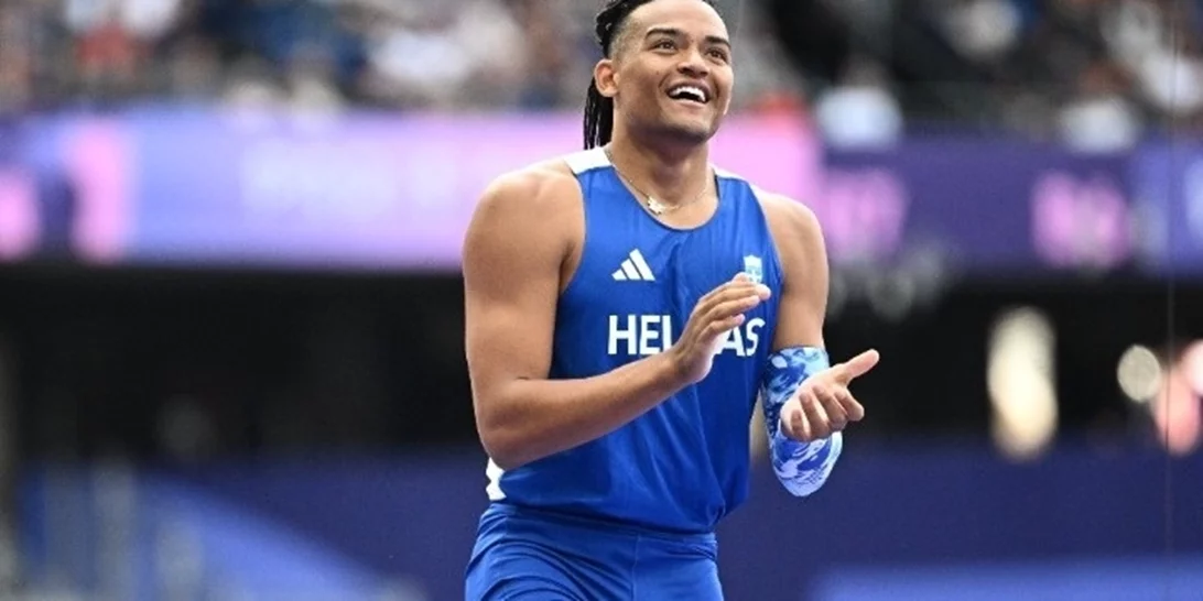 Ολυμπιακοί Αγώνες 2024: Χάλκινος ο ιπτάμενος Καραλής στο άλμα επί κοντώ - "Πέταξε" στα 5,90μ.