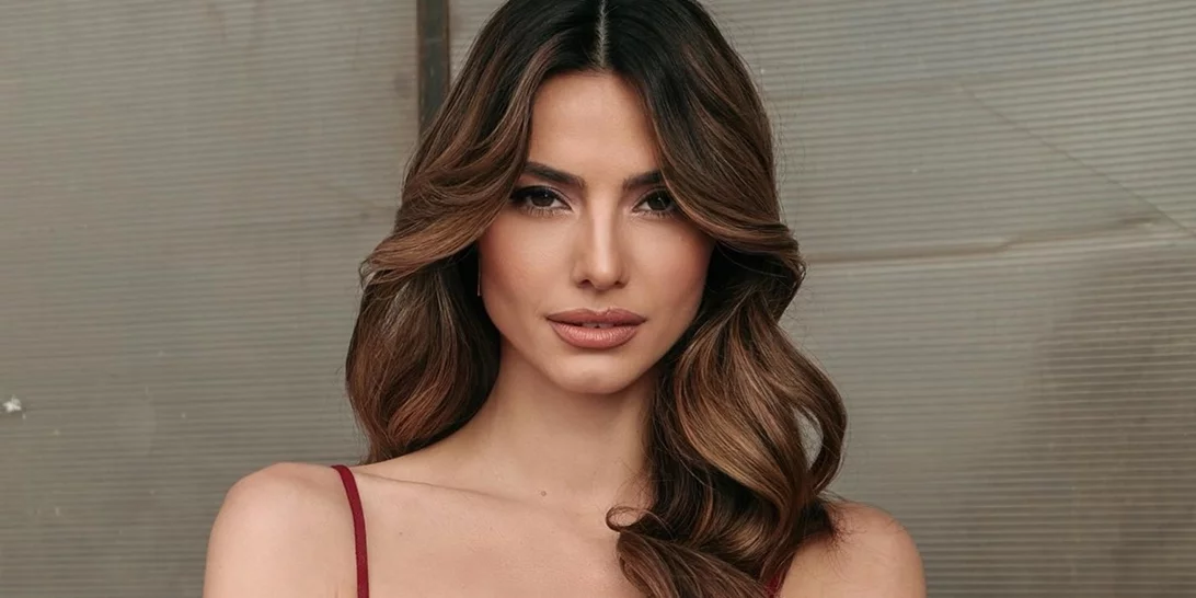 Η Ηλιάνα Παπαγεωργίου με naked mani - pedi αποδεικνύει ότι το minimal στα νύχια μπορεί να είναι απόλυτα chic