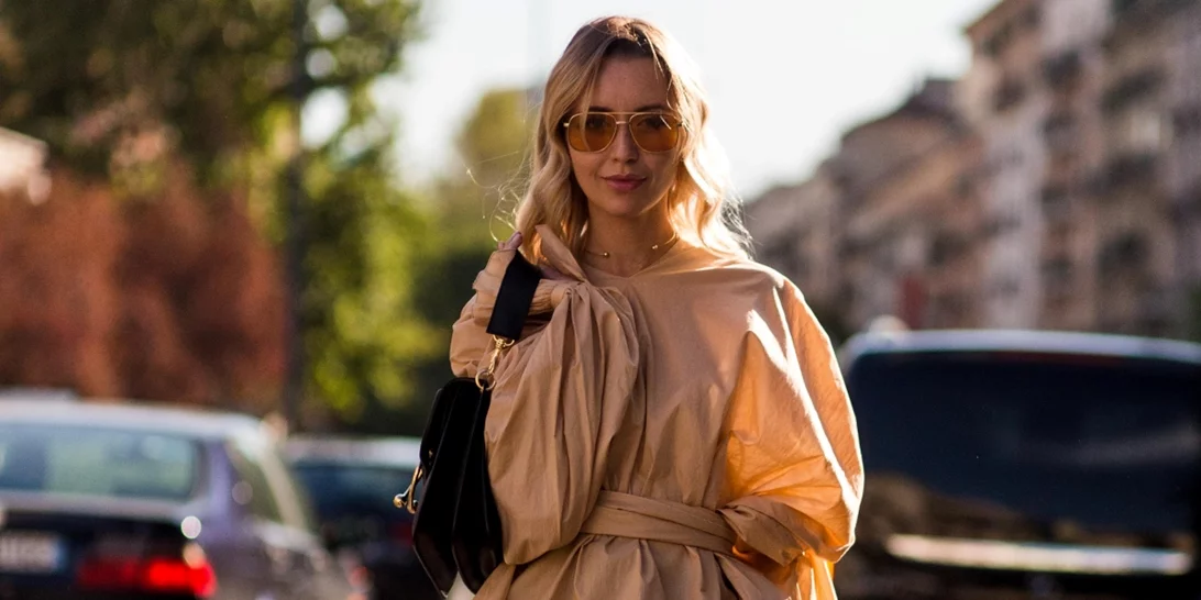 Αυτά είναι τα άκρως ανοιξιάτικα sneakers που θα σε ρωτούν όλοι από πού τα έχεις αγοράσει