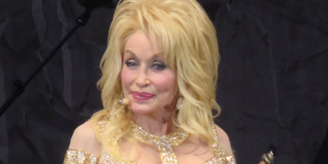 Η Dolly Parton προσκαλεί τον πρίγκιπα William και την Kate Middleton, στο Dollywood