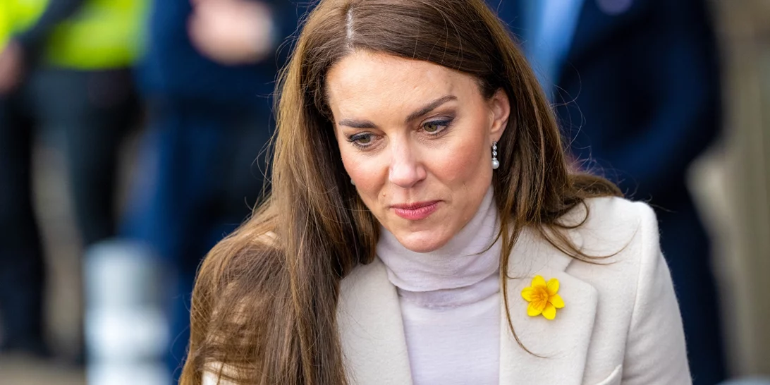 Ασυνήθιστος ο τρόπος που βαδίζει η Kate Middleton σε βίντεο