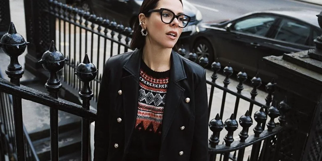 Η Έλενα Γαλύφα δημιούργησε ένα κομψό εναλλακτικό white look για τον χειμώνα