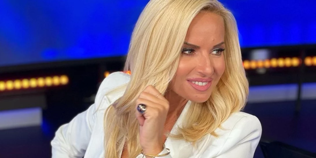 Η Μαρία Μπεκατώρου φόρεσε γιλέκο στην πιο μοντέρνα του version | Πώς να αναβαθμίσεις το suit look σου