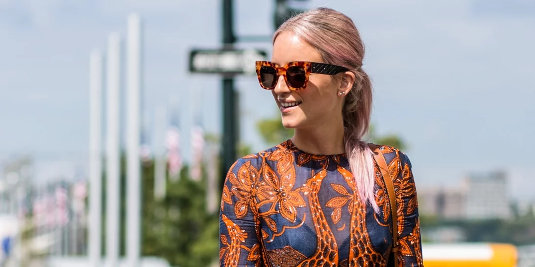 Τα casual σύνολα που θα κάνουν πιο υποφερτό τον καύσωνα