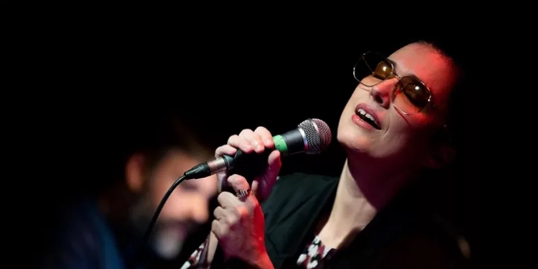 Ευσταθία | Εφ' όλης της ύλης στο "Half Note", σε μια ωραία βραδιά με καλεσμένη τη Μελίνα Τανάγρη