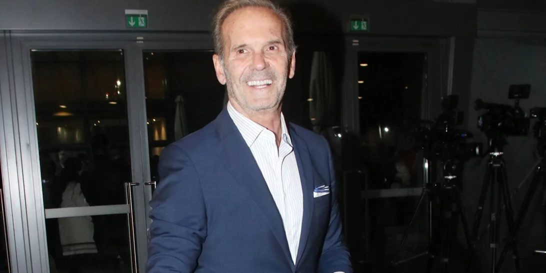 Πέτρος Κωστόπουλος | Με τον Γιάννη Λάτσιο σε θεατρική πρεμιέρα