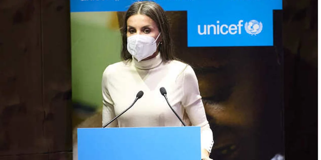 Η εμφάνιση της Βασίλισσας Letizia με σέξι κόκκινες μπότες, είναι ό, τι πιο ανατρεπτικό είδαμε σήμερα