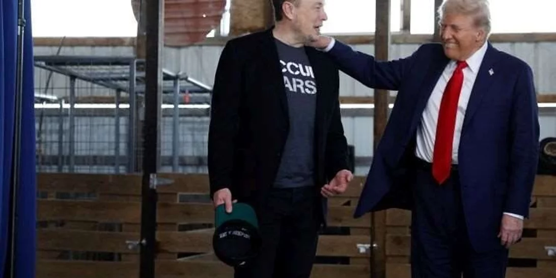 Ρωτήσαμε το Grok ποιοι είναι οι πιο επικίνδυνοι άνθρωποι στις ΗΠΑ και απάντησε | "O Musk κι ο Trump"