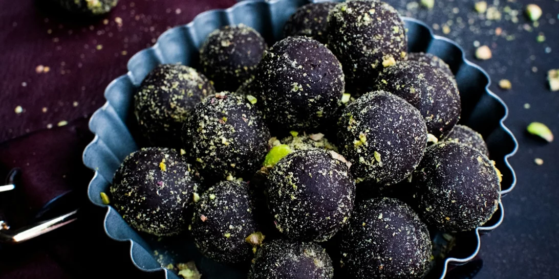 Τα γιαουρτοσοκολατάκια του ονείρου που λάτρεψε η Κωνσταντίνα Σπυροπούλου | Με 5 υλικά, χωρίς ζάχαρη