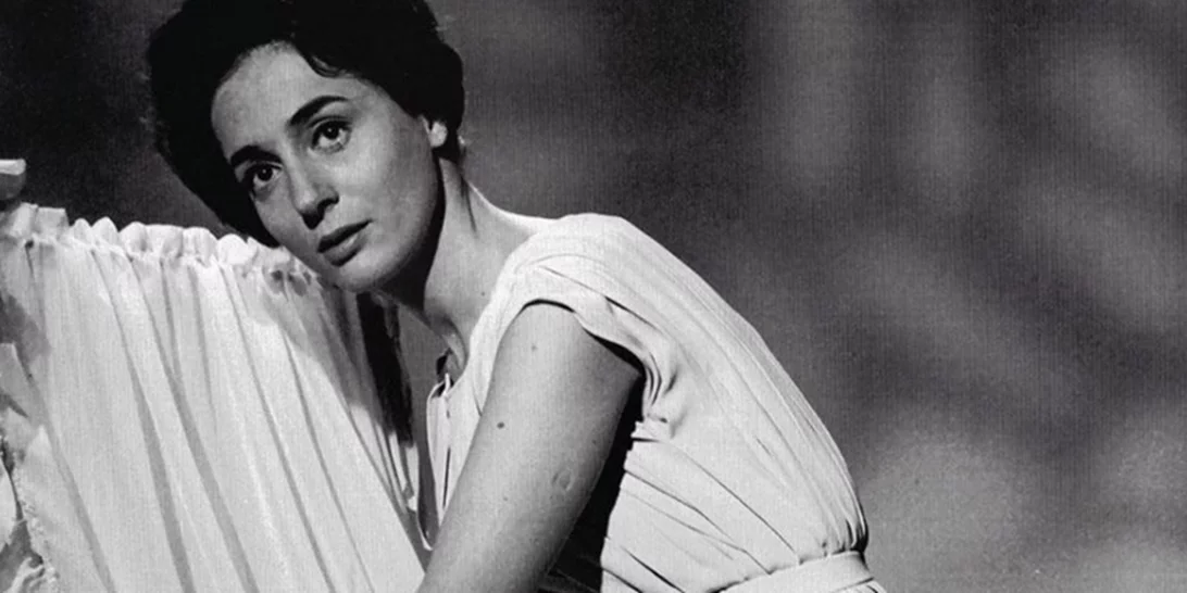 Η Έλλη Λαμπέτη με την Κάτια Δανδουλάκη και τη Βέρα Κρούσκα για βουτιές στο Πήλιο το 1976