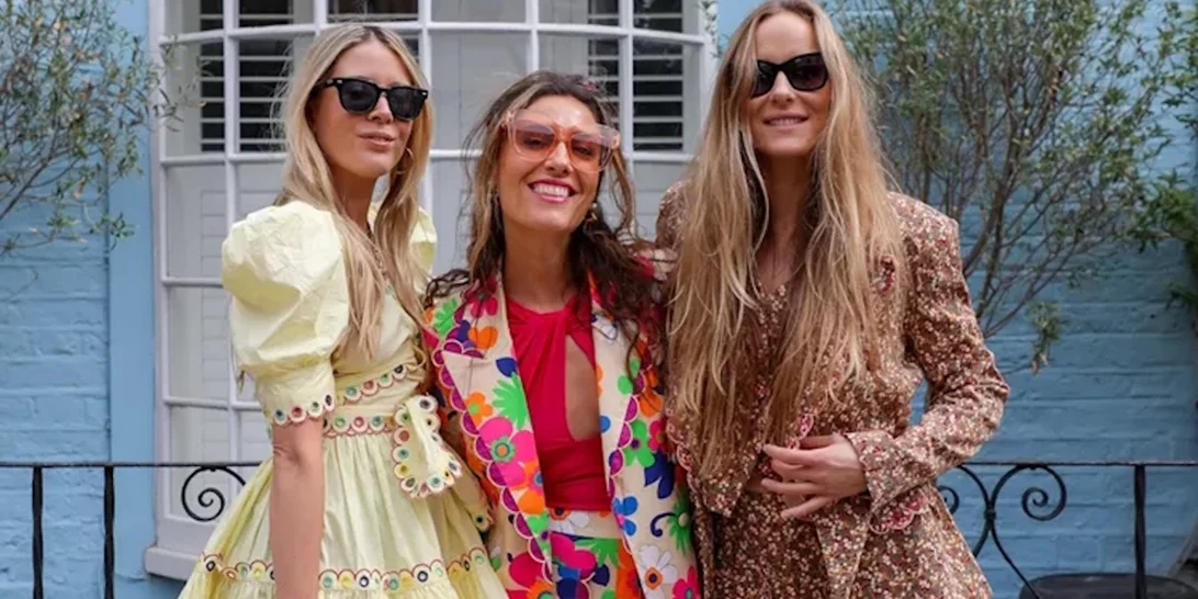 O πολυτελής boho γάμος της δισέγγονης του δημιουργού του Bond με πρώην υπουργό του Boris Johnson