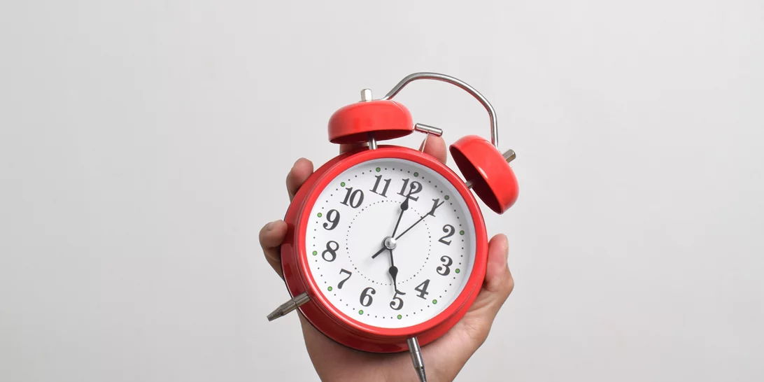 Αλλαγή ώρας 2025: Πότε γυρίζουμε τους δείκτες μία ώρα πίσω;