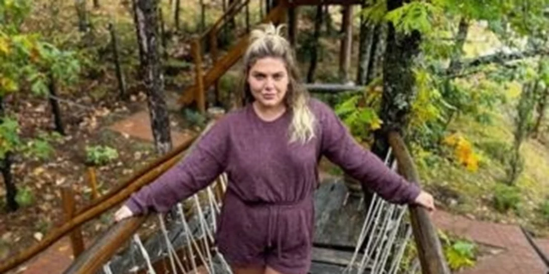 Η Δανάη Μπάρκα περιγράφει πώς είναι το τέλειο Σάββατο για εκείνη από το πρωί μέχρι το βράδυ