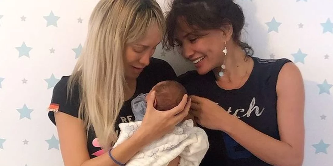 Μαρία Ματσούκα | Η πρώτη φωτογραφία με τον νεογέννητο γιο της και την αδερφή της, Δήμητρα Ματσούκα