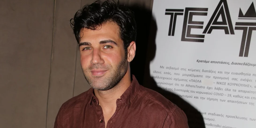 Πέτρος Ιακωβίδης | Φωτογραφίες από το μοντέρνο σπίτι του τραγουδιστή στην Αθήνα