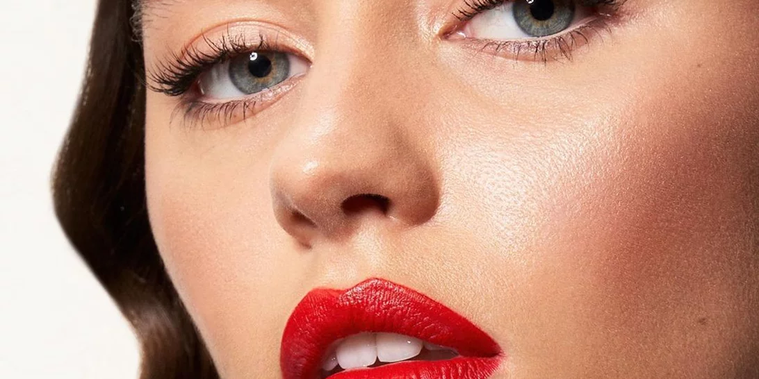 Η κόρη του Jude Law έγινε η νέα Beauty Ambassador του οίκου Dior