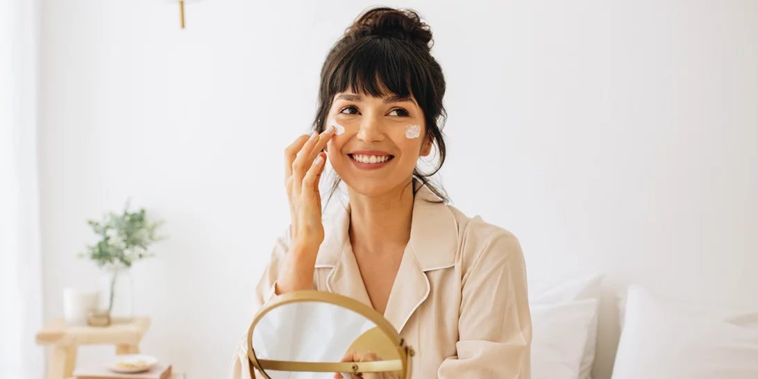 Κατάφερα να μειώσω τις κηλίδες στο πρόσωπό μου μέσα σε ένα μήνα χάρη στην Caudalie και η ρουτίνα μου δεν θα είναι ποτέ ξανά η ίδια