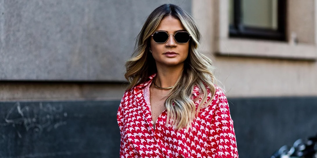 Bottleneck bangs, fluffy hair, bobs και όλες οι μεγάλες τάσεις στα μαλλιά για το 2022