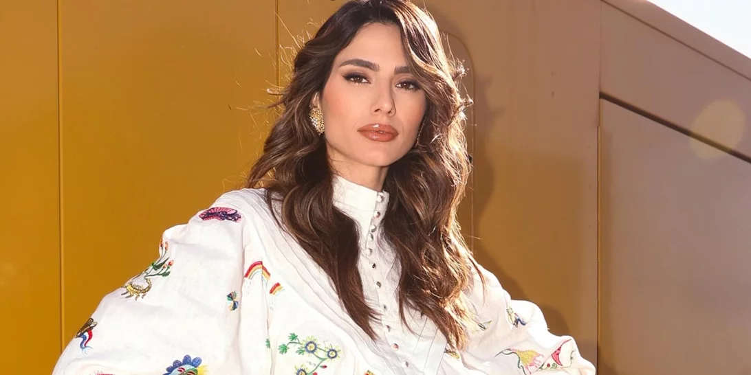 Η Ηλιάνα Παπαγεωργίου δοκίμασε την hot τάση των liquid hair κι έδειξε υπέροχη