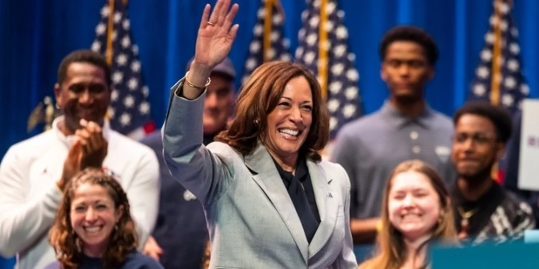 Η εκστρατεία της Harris προειδοποίησε πως ίσως χρειαστούν "μέρες" για να γίνει σαφές το αποτέλεσμα