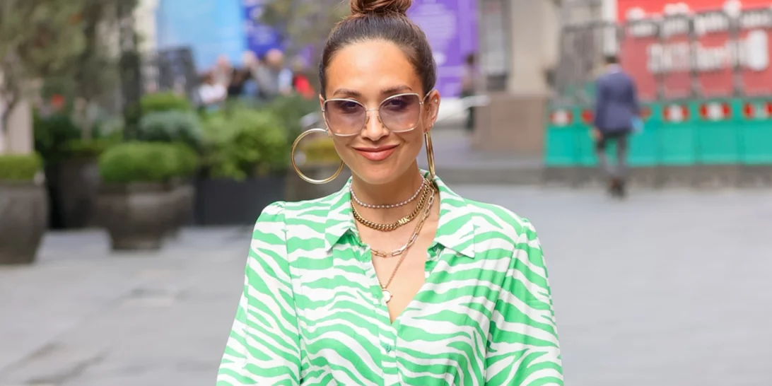 Τα εμπριμέ φορέματα από τη Zara που θα φοράς από τώρα έως και το καλοκαίρι