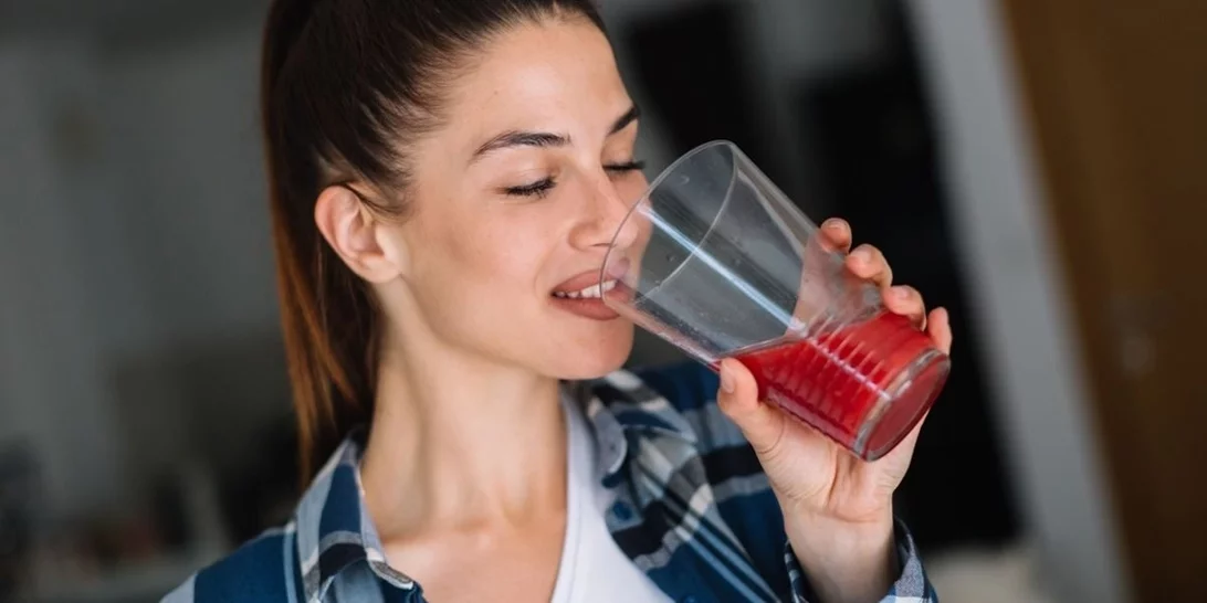 Tο άγνωστο ρόφημα που λιώνει το λίπος στην κοιλιά σε 30 ημέρες